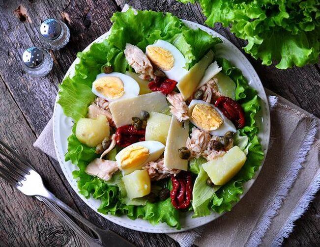 Canned Tuna Salad sa usa ka Low Carb Diet Diet Diet